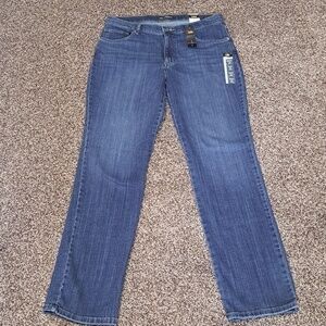 NEW Lee Relaxed Fit Straight Leg Mid Rise Mid Wash Jeans 14 Long NEW